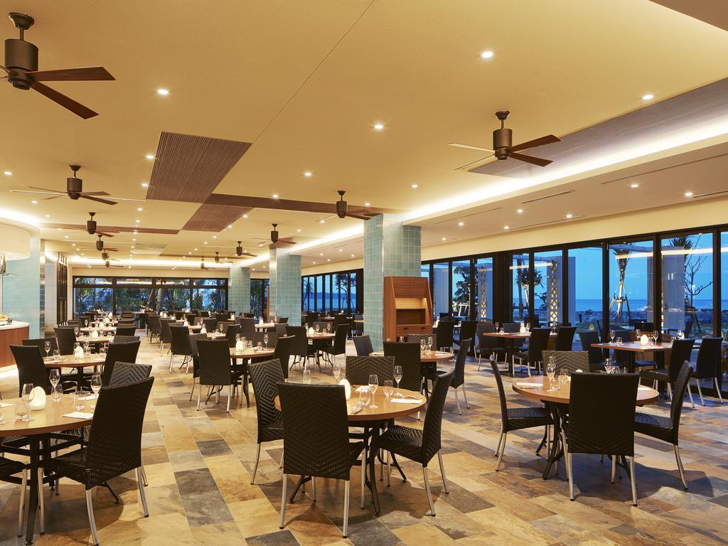 Sheraton Okinawa Sunmarina Resort Onna Exterior foto