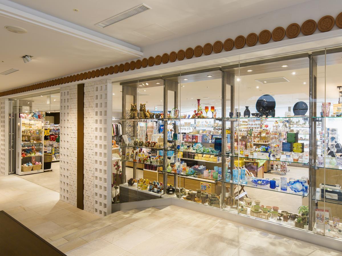 Sheraton Okinawa Sunmarina Resort Onna Exterior foto