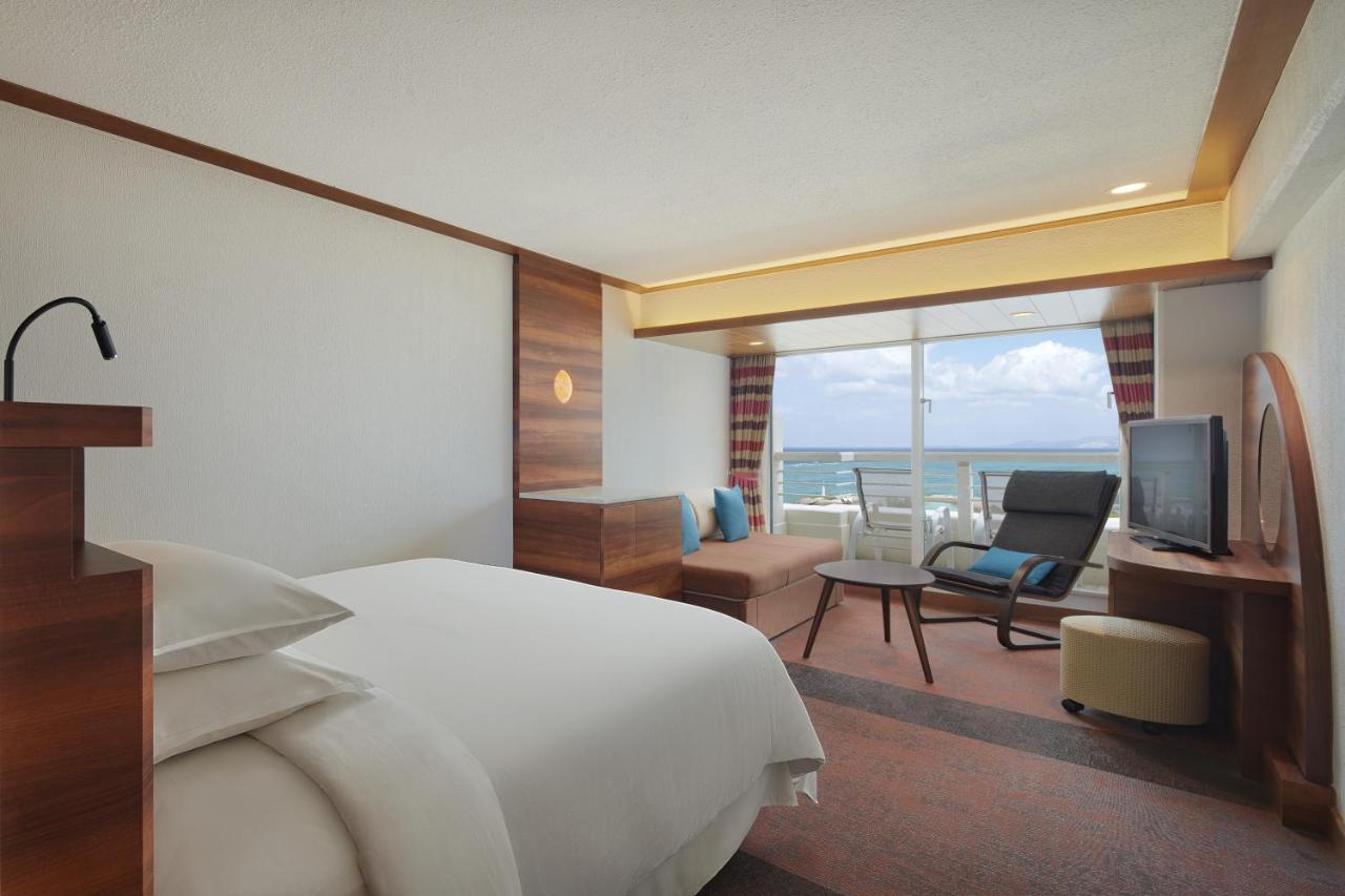 Sheraton Okinawa Sunmarina Resort Onna Exterior foto